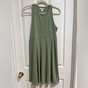 EUC Athleta jersey knit sleeveless tank dress Sage green Sz M Tall Fit & Flare